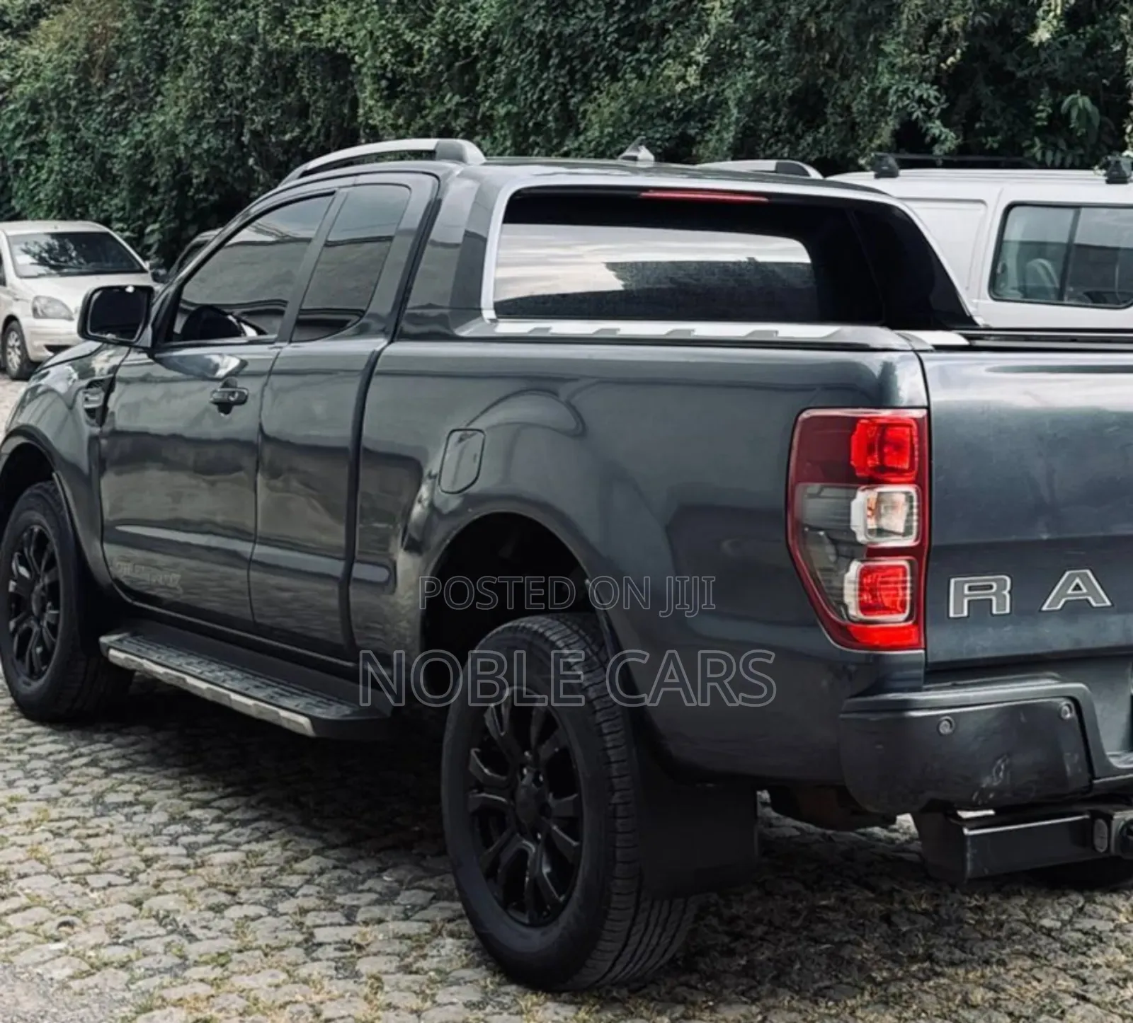 Ford Ranger 2020 Matt Black