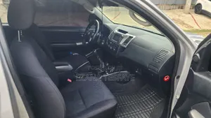 Toyota Hilux 2014 Silver