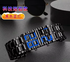 Photo - Durable Digital Watch Stylish Men's Digital Watch Large Screen Electro