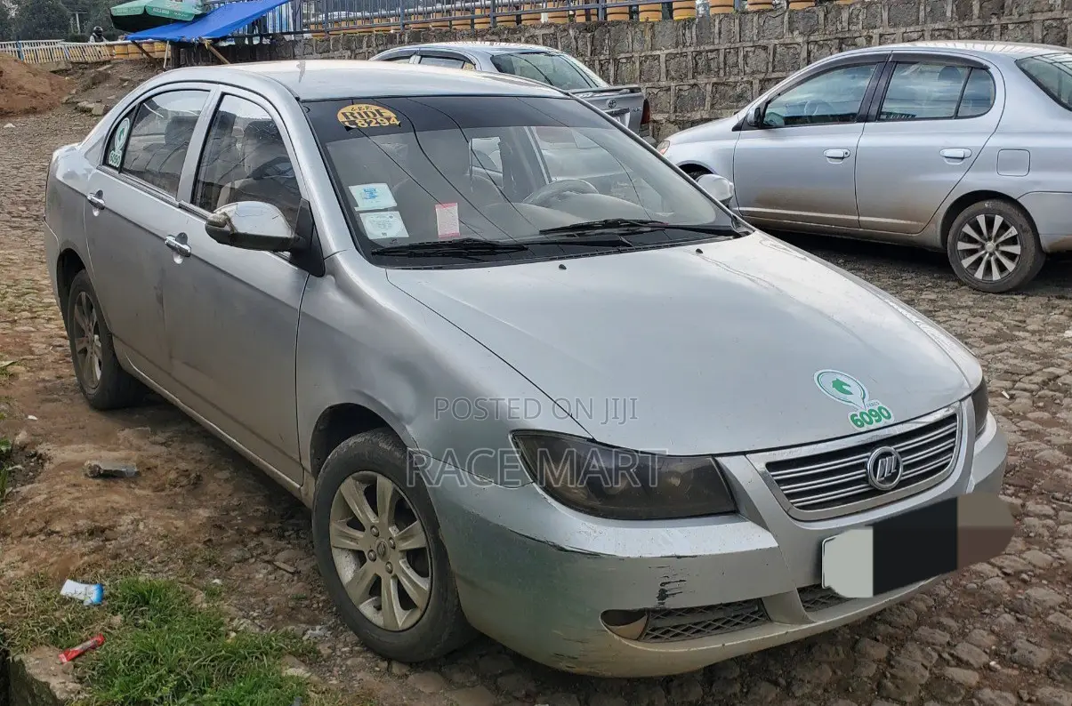 Lifan Abay 2010 Silver