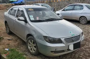 Lifan Abay 2010 Silver