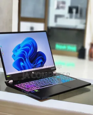 New Laptop Acer Predator Helios 300 16GB Intel Core I9 SSD 1T