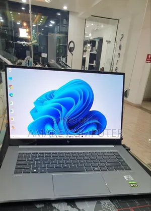 New Laptop HP Zbook Studio G7 16GB Intel Core I7 SSD 1T