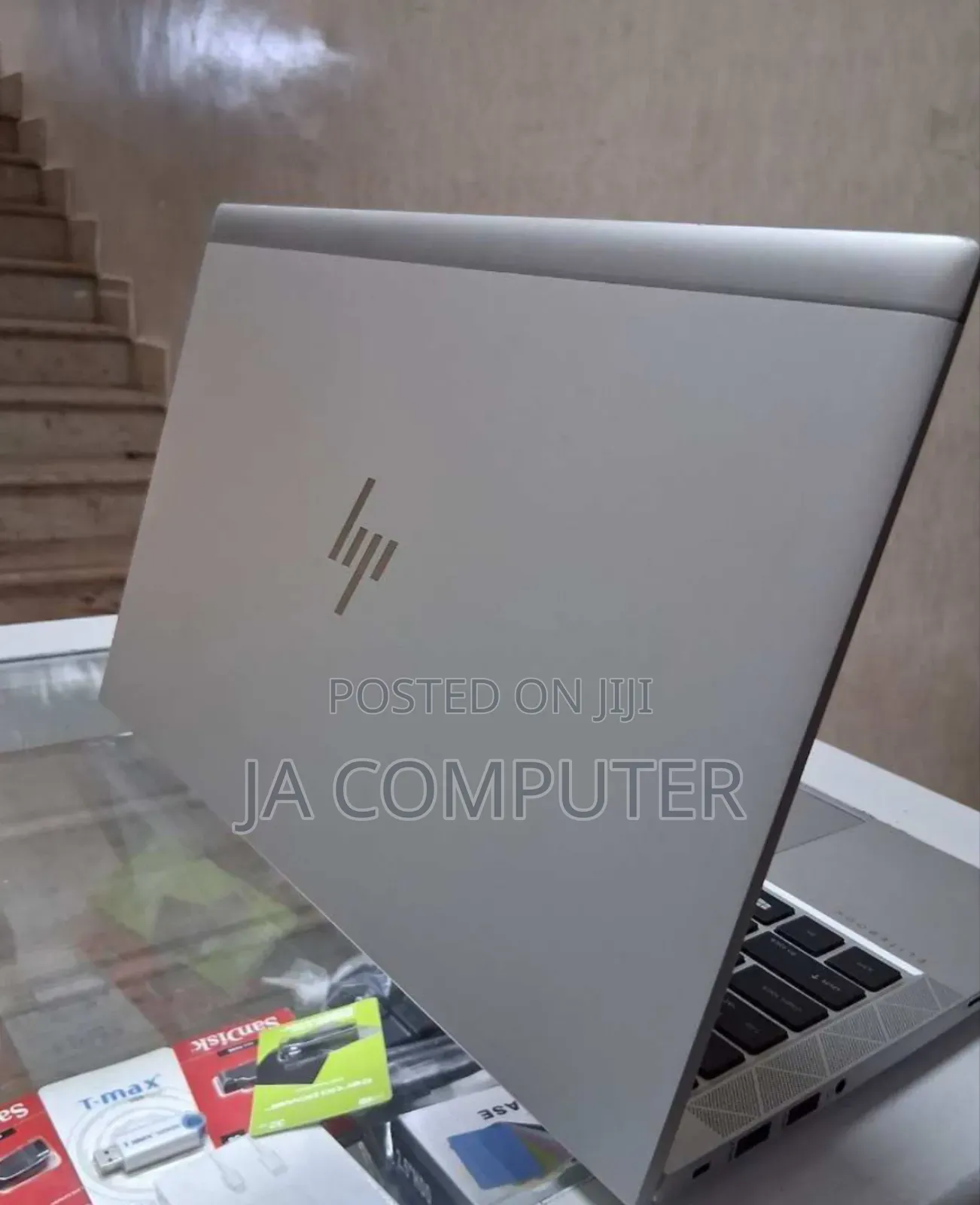 New Laptop HP EliteBook 840 G8 16GB Intel Core I7 SSD 512GB