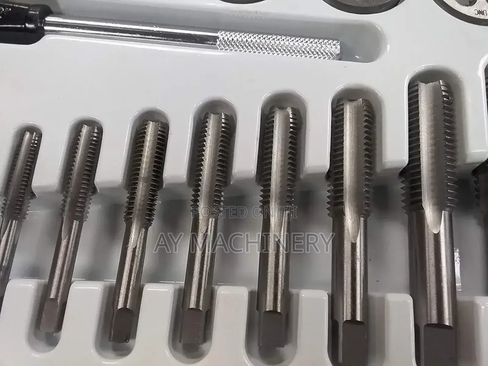 Tap and Die Set 45pcs ጥርስ ማዉጫ