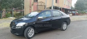 Photo - Toyota Yaris 2007 Black