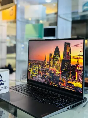 New Laptop Lenovo Legion 5 16GB AMD Ryzen 7 SSD 1T