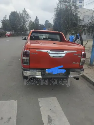 Toyota Hilux Revo Double Cab Deisel 2.4 AWD 2018 Brown