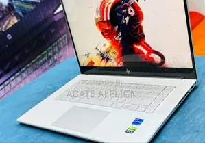 Photo - New Laptop HP Envy X2 16GB Intel Core I7 SSD 512GB
