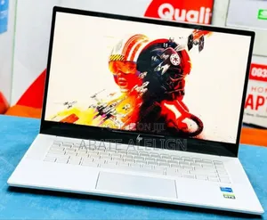 New Laptop HP Envy X2 16GB Intel Core I7 SSD 512GB