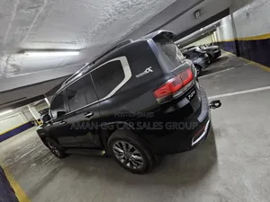 Toyota Land Cruiser 2022 Black