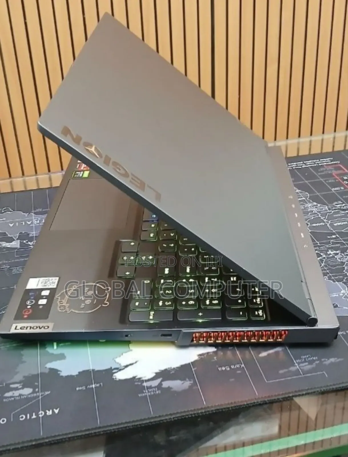 New Laptop Lenovo Legion 5 16GB AMD Ryzen 7 SSD 512GB