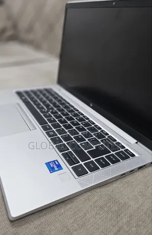 Photo - New Laptop HP EliteBook 845 G8 16GB Intel Core I7 SSD 512GB
