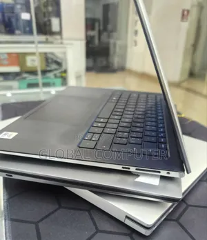 Photo - New Laptop Dell XPS 15 (9560) 16GB Intel Core I7 SSD 512GB