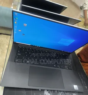 New Laptop Dell XPS 15 (9560) 16GB Intel Core I7 SSD 512GB