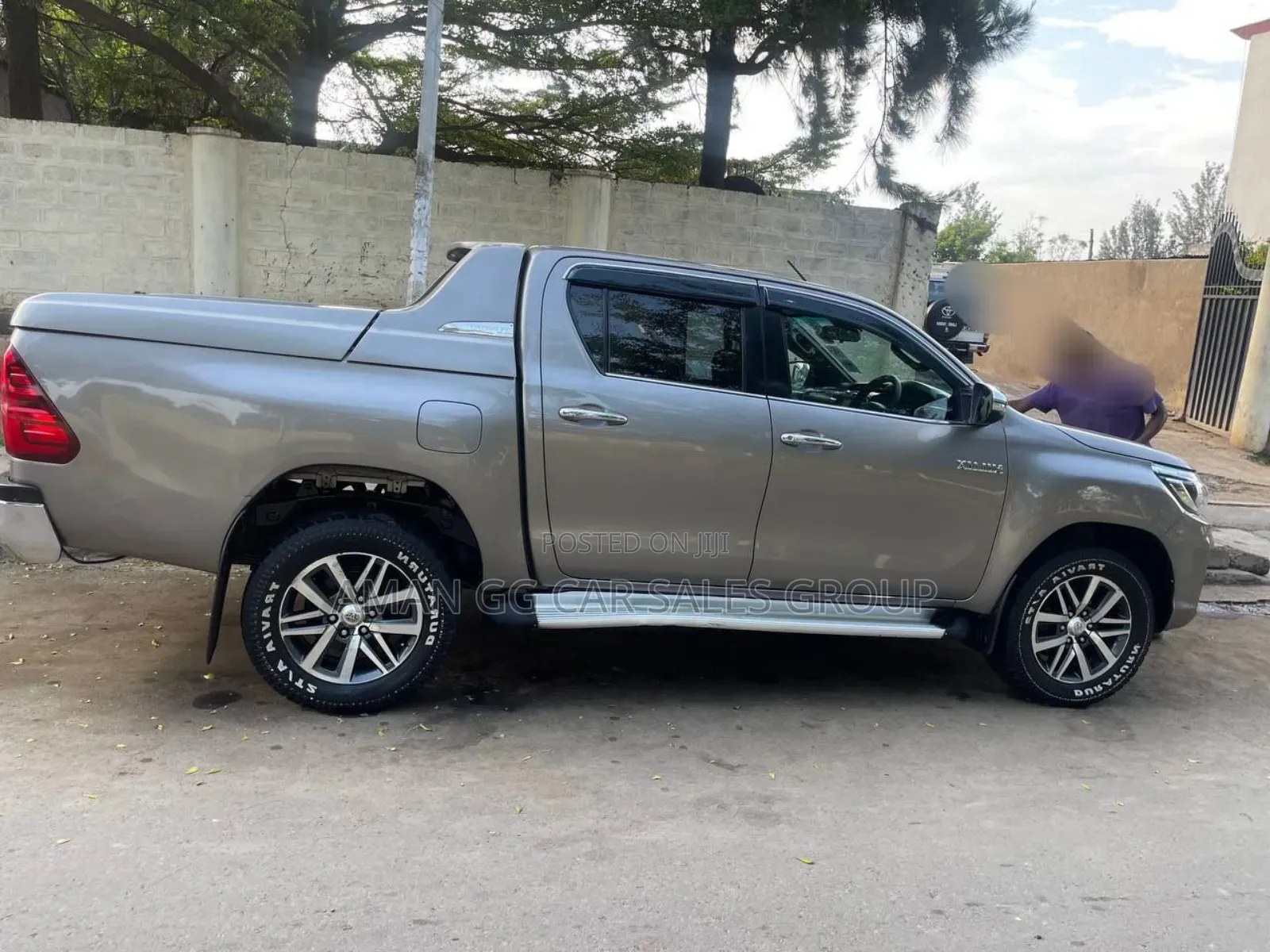Toyota Hilux 2019 Gray
