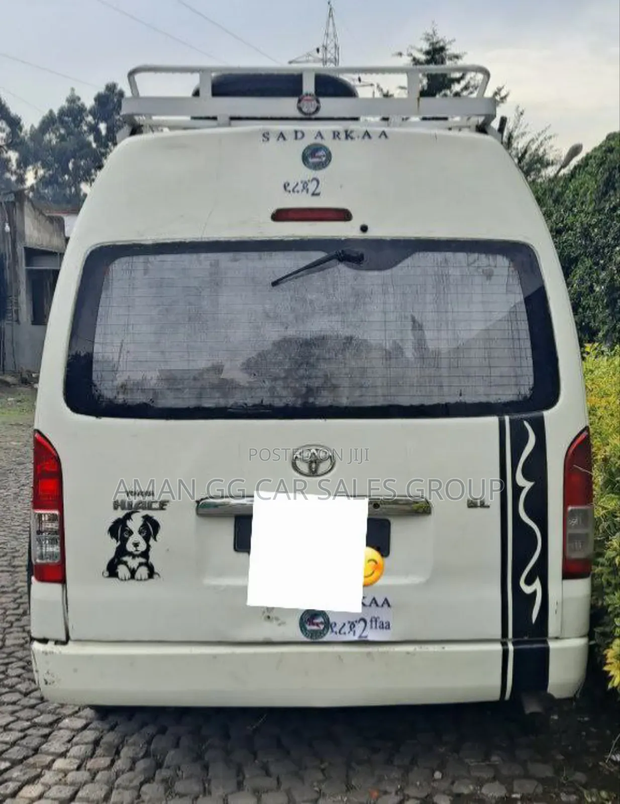 Toyota HiAce 2012 White