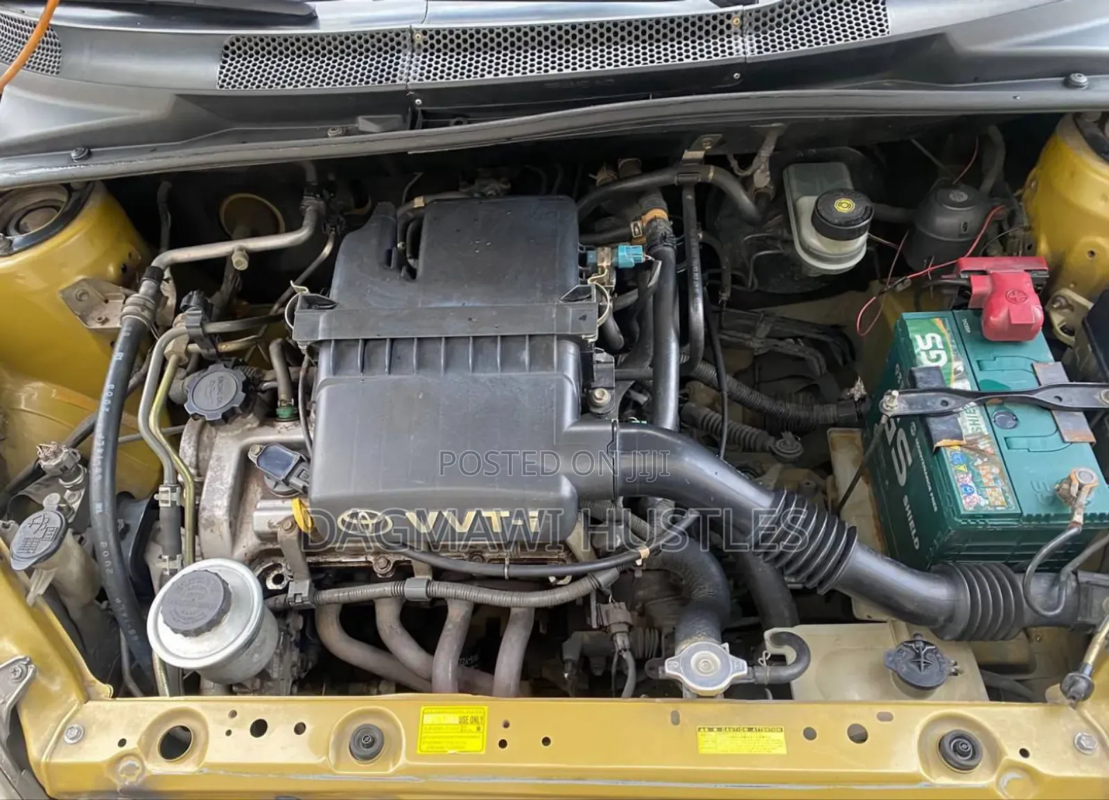 Toyota Yaris 1.0 1999 Yellow