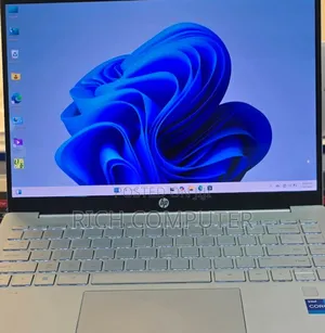New Laptop HP Pavilion 13 16GB Intel Core I7 SSD 512GB