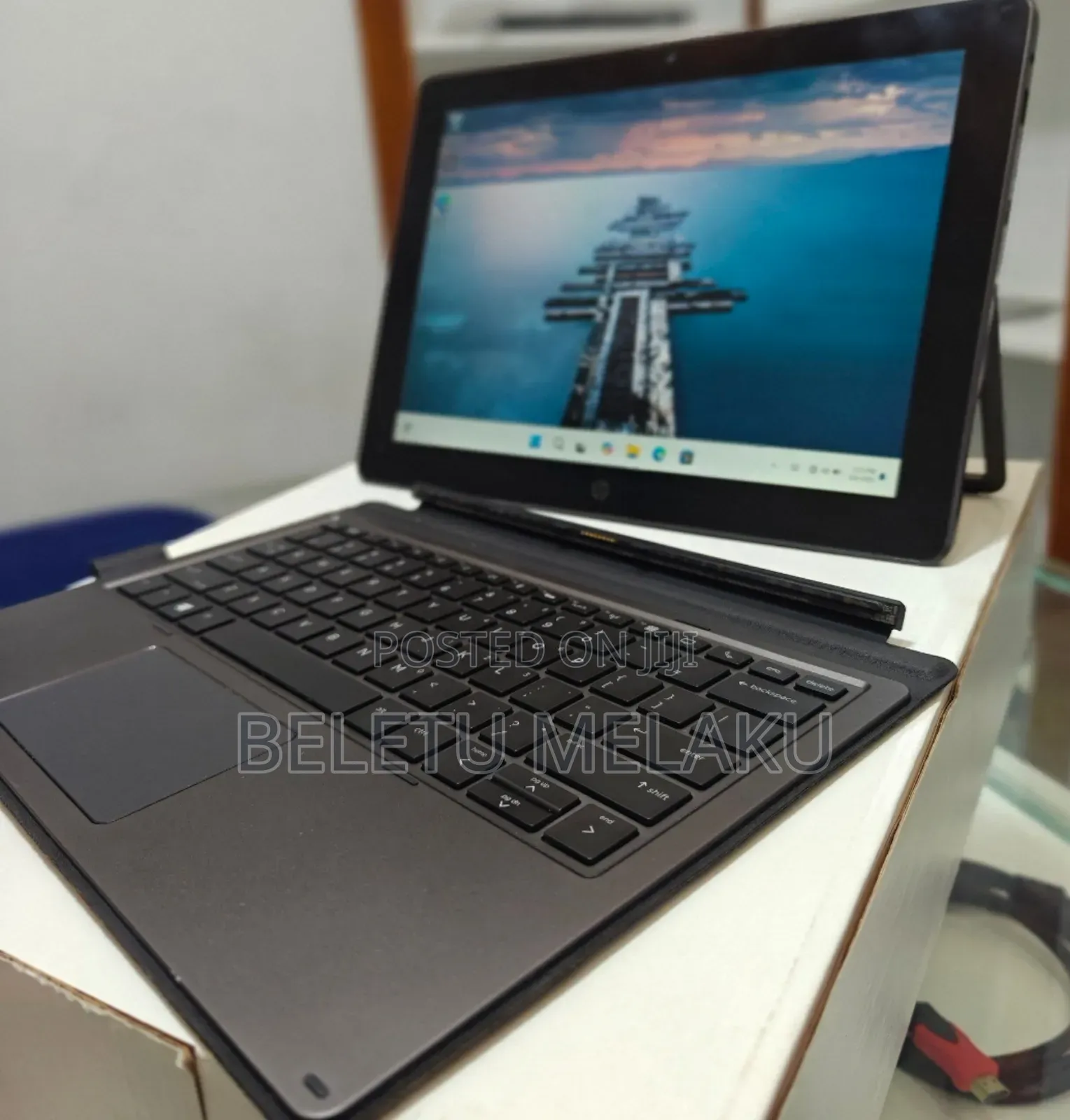 New Laptop HP X2 8GB Intel Core I5 SSD 256GB