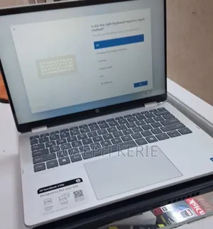 New Laptop HP OmniBook 5 Flip 16GB Intel Core 7 SSD 1T