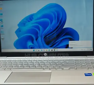 New Laptop HP Pavilion 13 16GB Intel Core I5 SSD 512GB