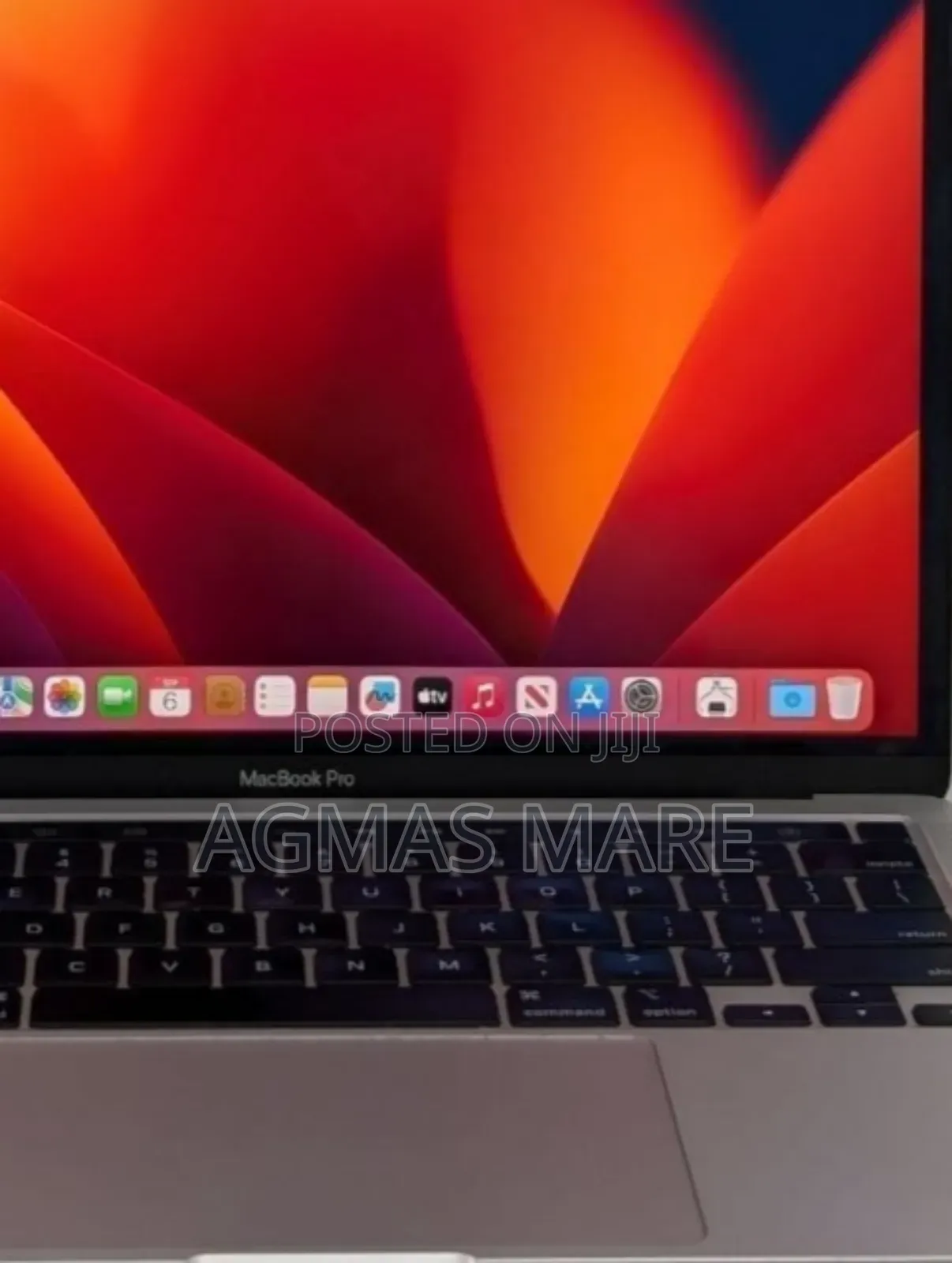 New Laptop Apple MacBook Pro 2022 M2 8GB Apple M2 SSD 256GB