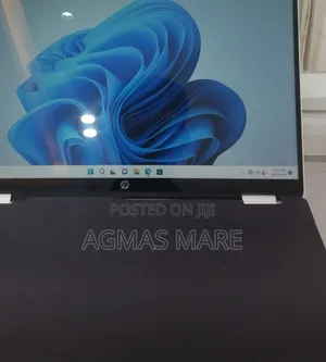 New Laptop HP OmniBook 5 Flip 16GB Intel Core 7 SSD 1T