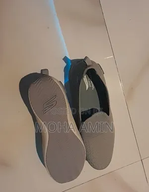 Photo - Skechers Var City Slip on Sneakers