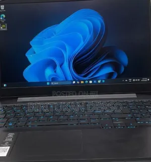 New Laptop Lenovo Ideapad 3 16GB AMD Ryzen 5 SSD 256GB