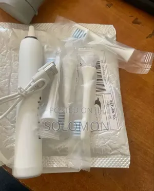 Photo - Electric Toothbrush