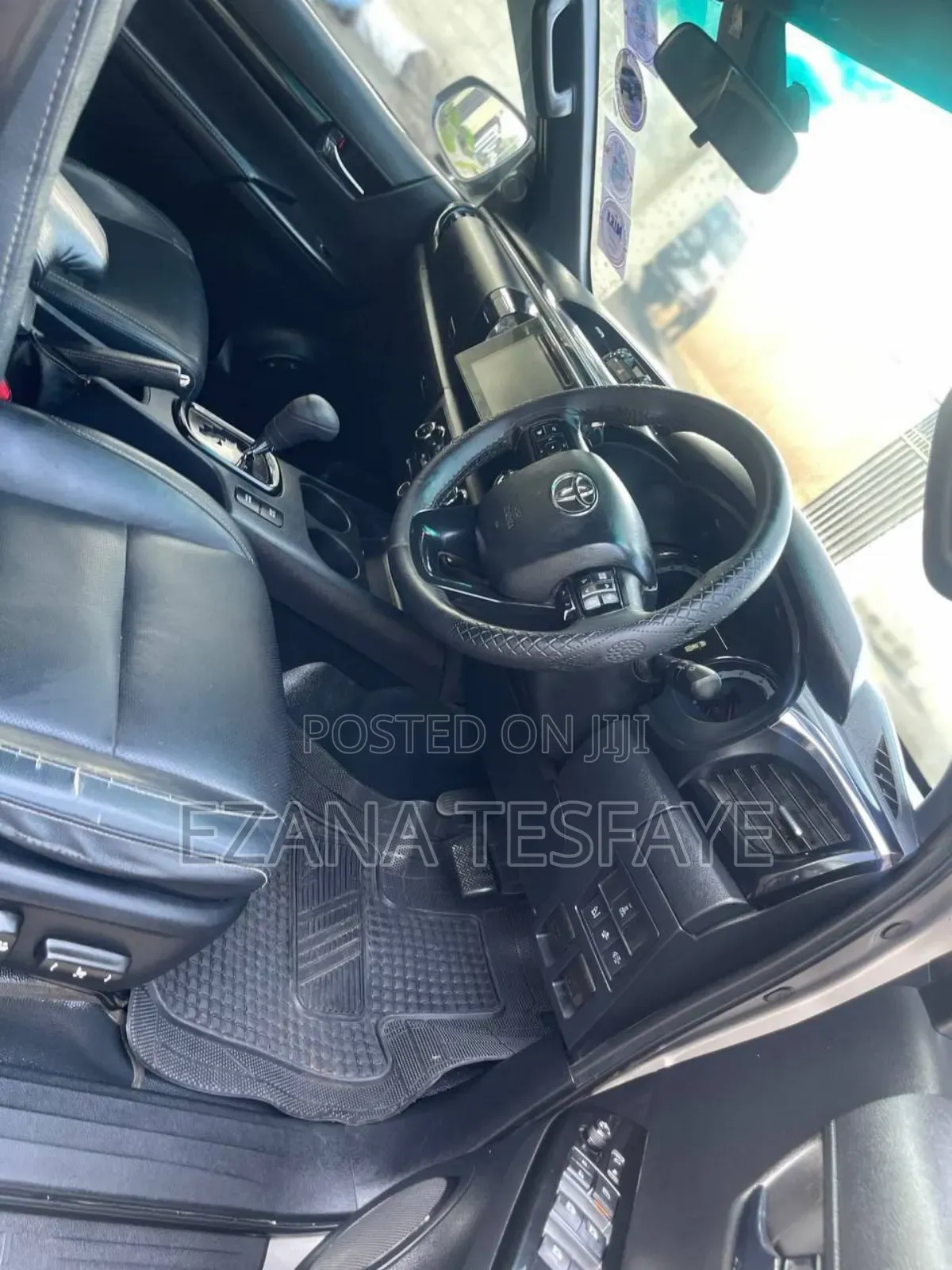 Toyota Hilux 2019 Silver