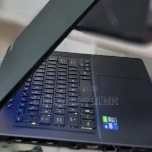 New Laptop Asus ROG Strix G15 16GB Intel Core I7 SSD 1T