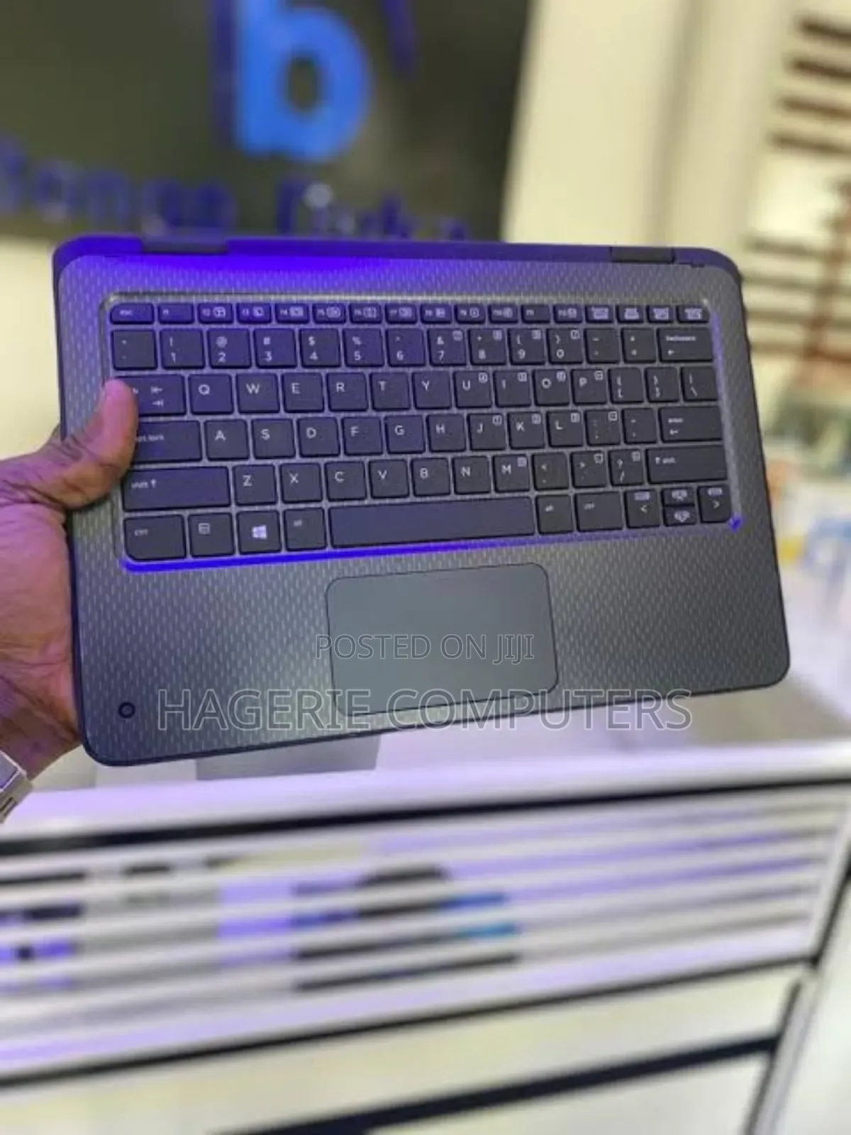 New Laptop HP 4GB Intel Core 2 Quad SSD 256GB