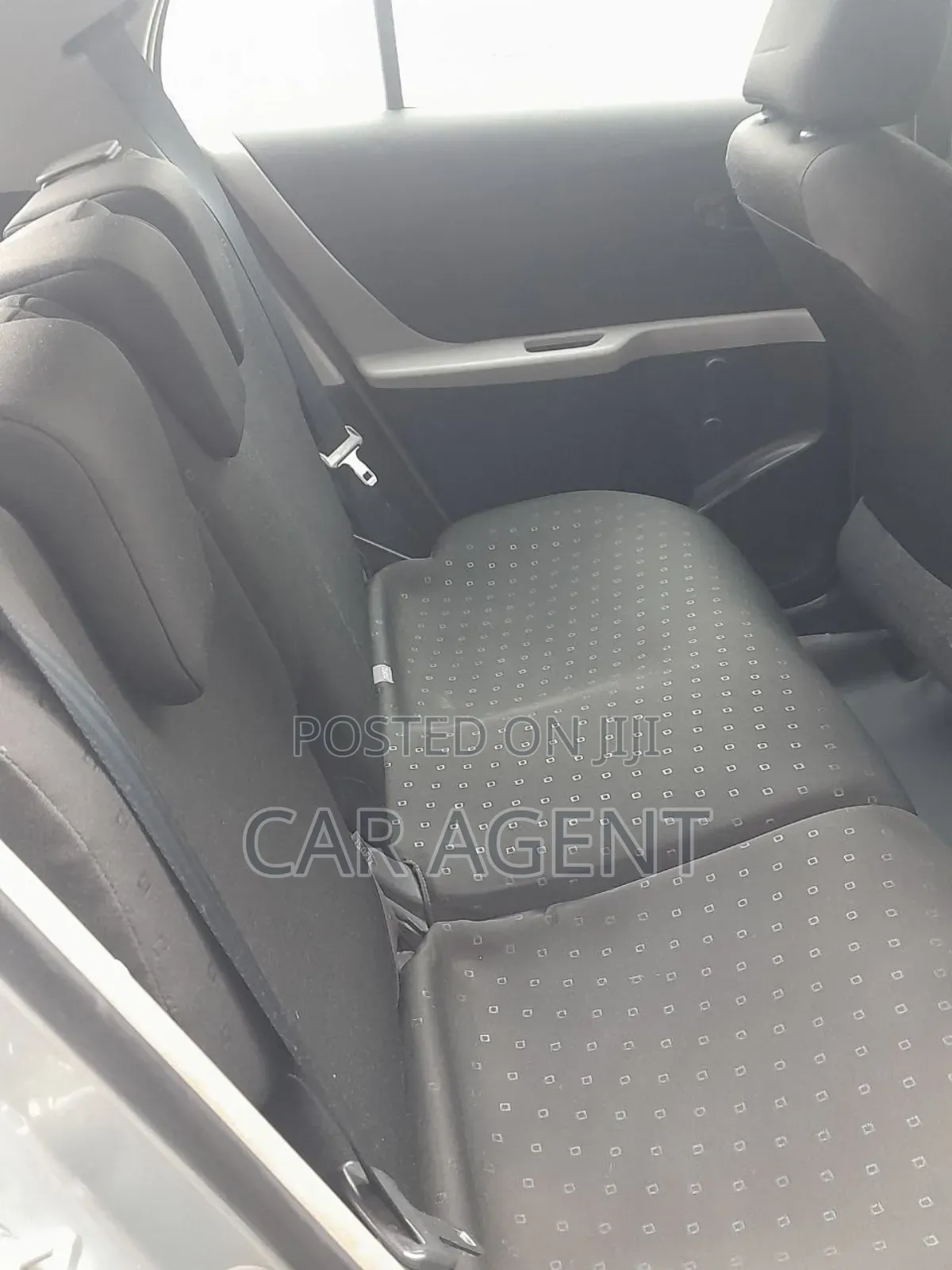 Toyota Yaris 2012 Blue