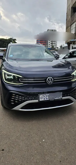 Photo - New Volkswagen ID.6 2022 Matt Black