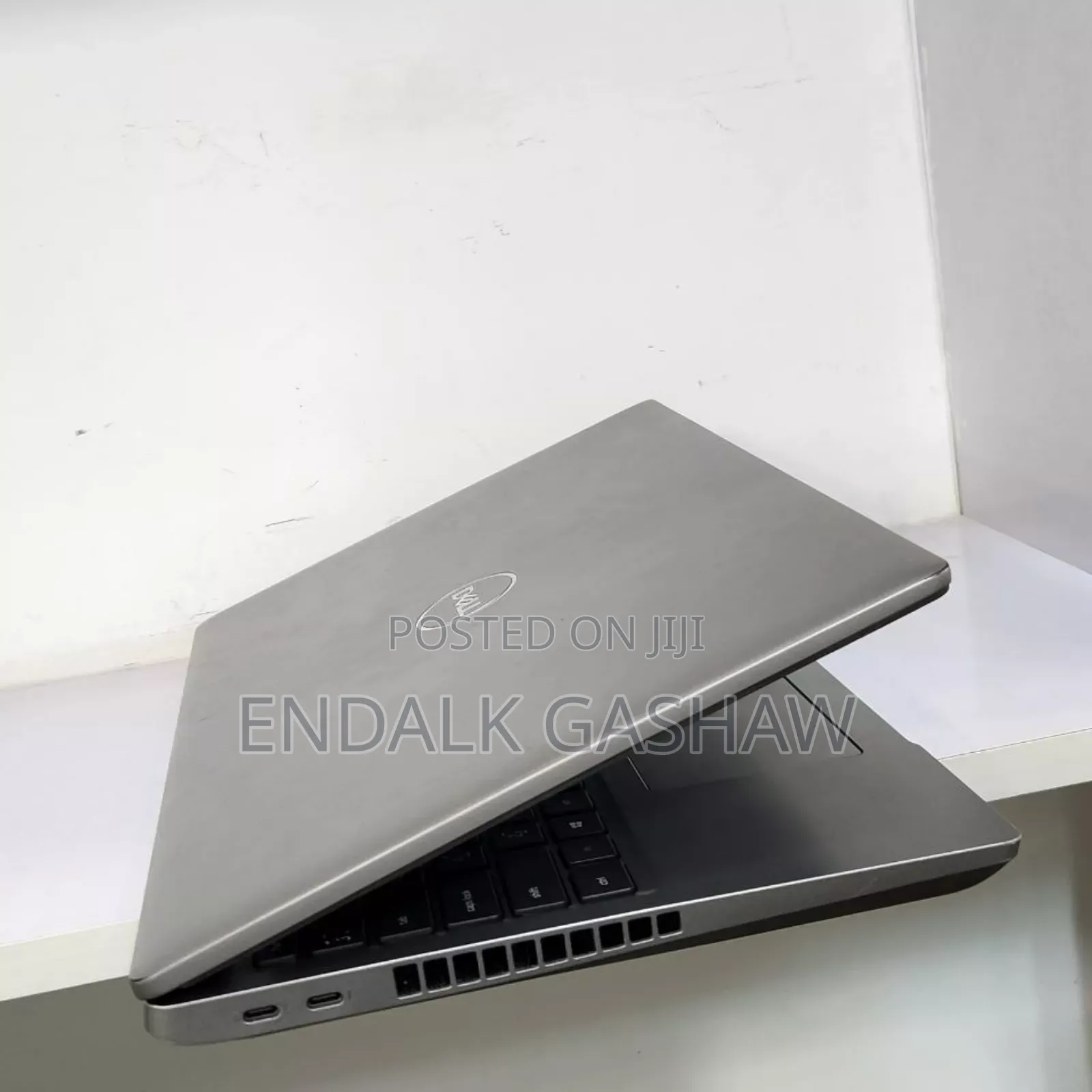 New Laptop Dell Precision 5540 32GB Intel Core I7 SSD 512GB