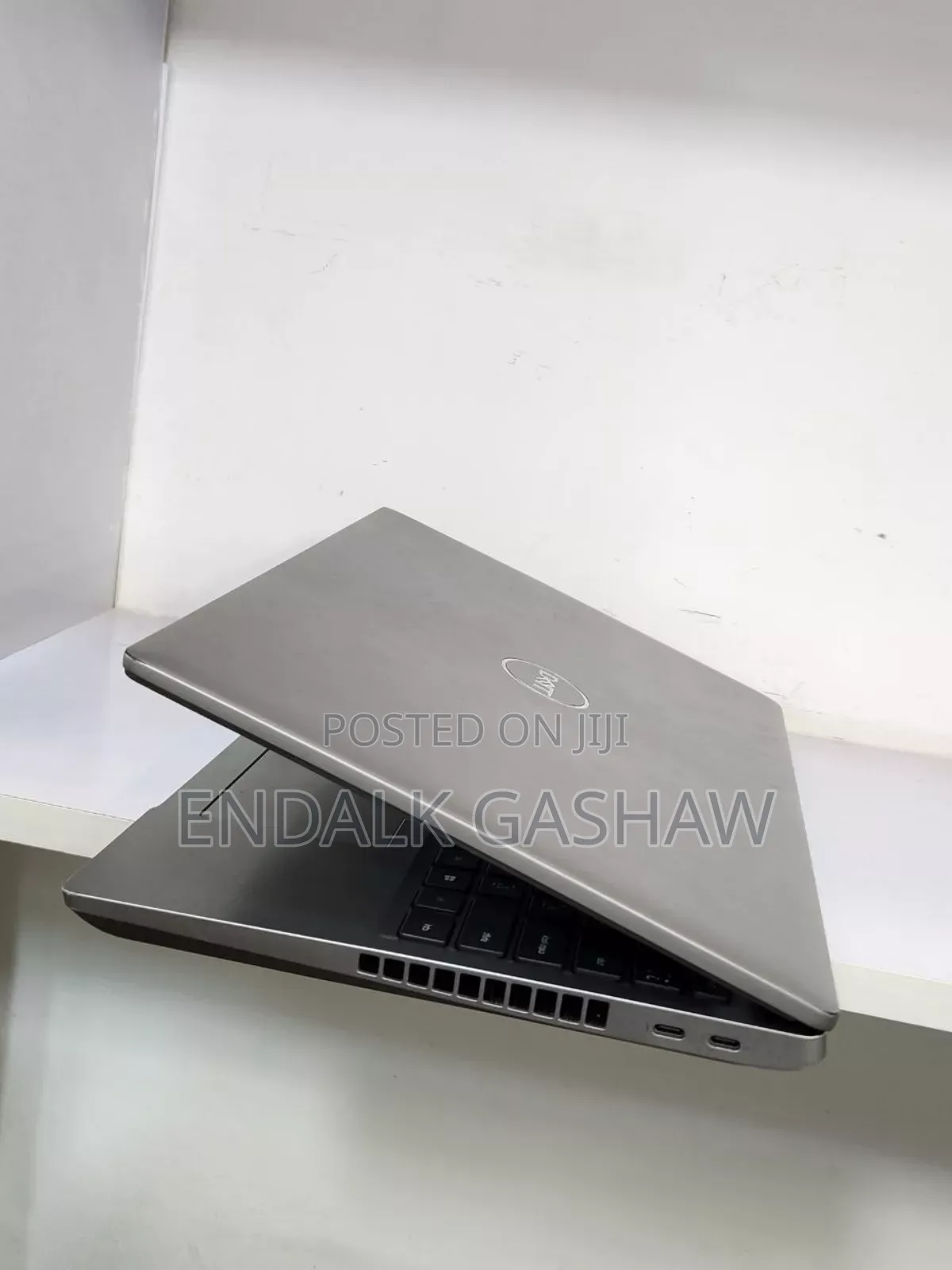 New Laptop Dell Precision 5540 32GB Intel Core I7 SSD 512GB