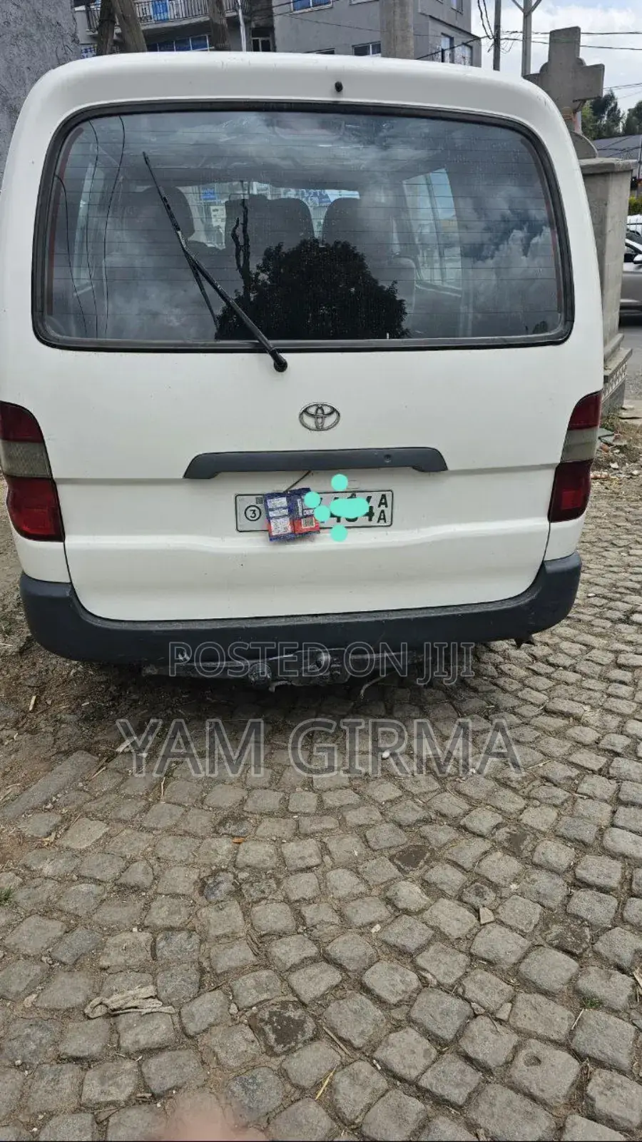 Toyota HiAce 2006 White
