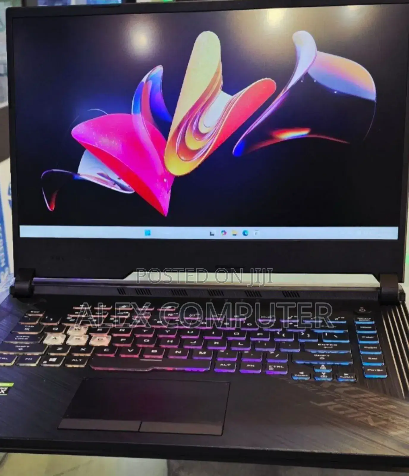 New Laptop Asus ROG Strix G15 16GB Intel Core I7 SSD 512GB