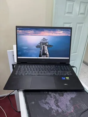 New Laptop HP Omen 17 16GB Intel Core I7 SSD 1T