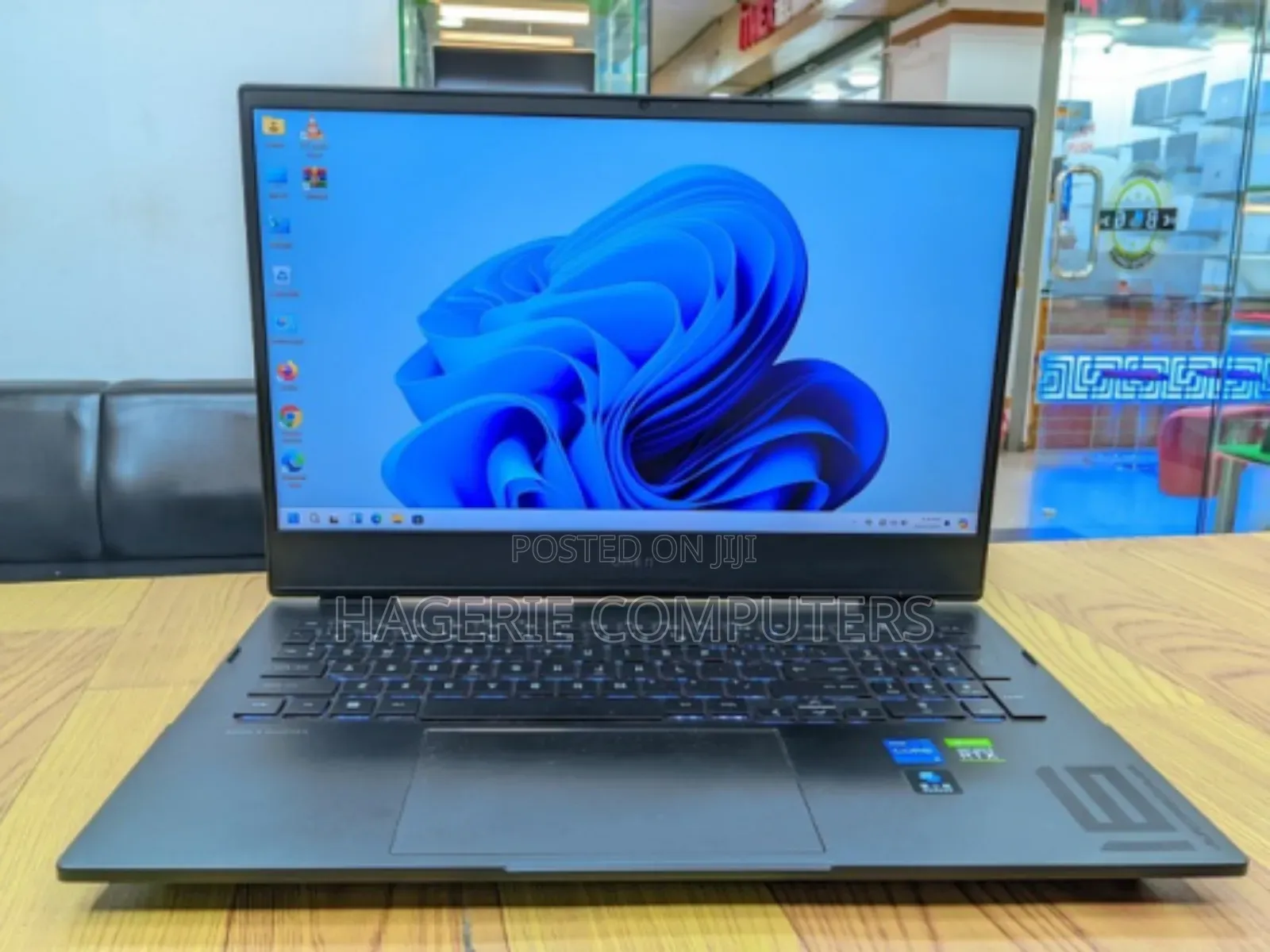 New Laptop HP Omen 17 16GB Intel Core I7 SSD 1T