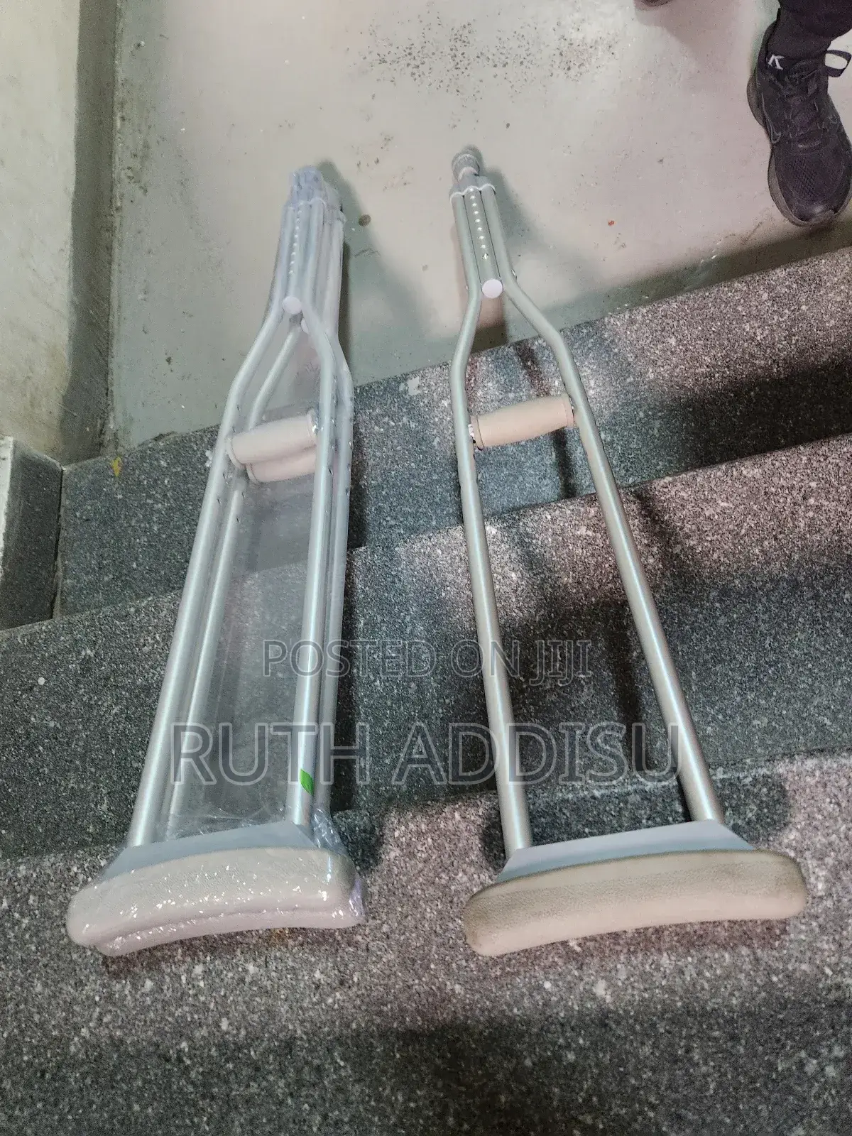 Axillary Bilateral Crutches宅第crutches輕微crutches忱不crutches蝨你crutches