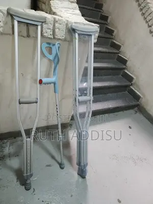 Axillary Bilateral Crutches轟出medical Crutches朱槿axillary Crutches New