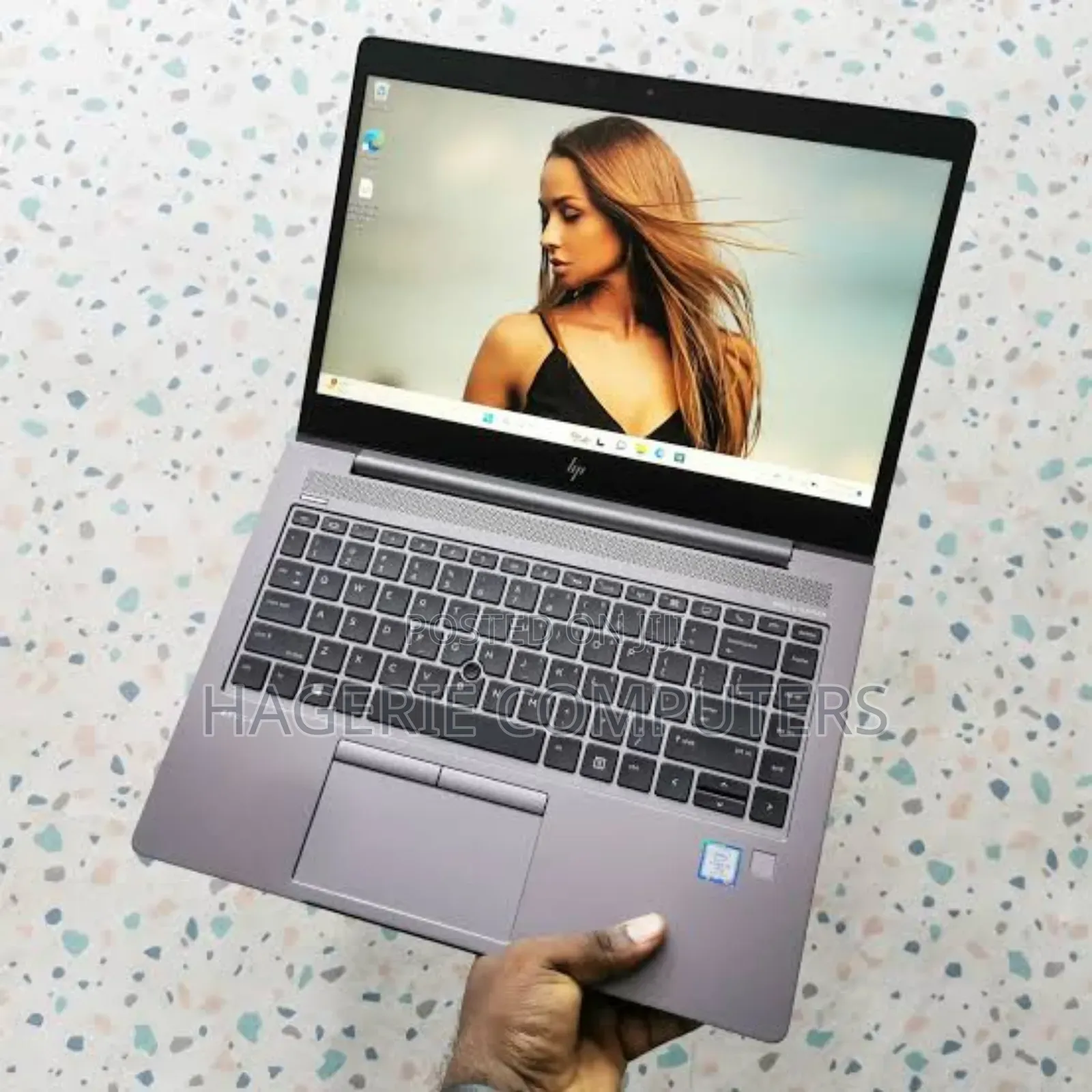 New Laptop HP ZBook Studio G5 16GB Intel Core I7 SSD 512GB