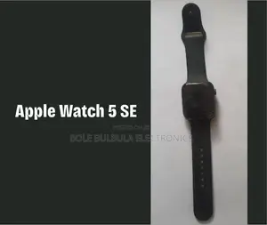 Photo - Apple Watch 5 Se