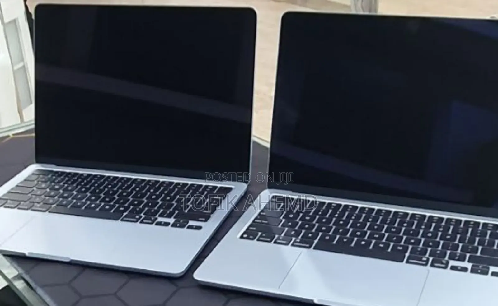 New Laptop Apple MacBook Air 2022 M2 16GB AMD A10 SSD 256GB