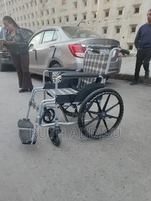 Strong Wheelchair協會wheelchair Foldable Can Carry 150kg Wheelchair New