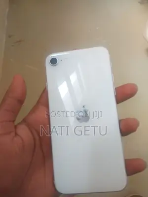 Apple iPhone SE (2020) 64 GB White