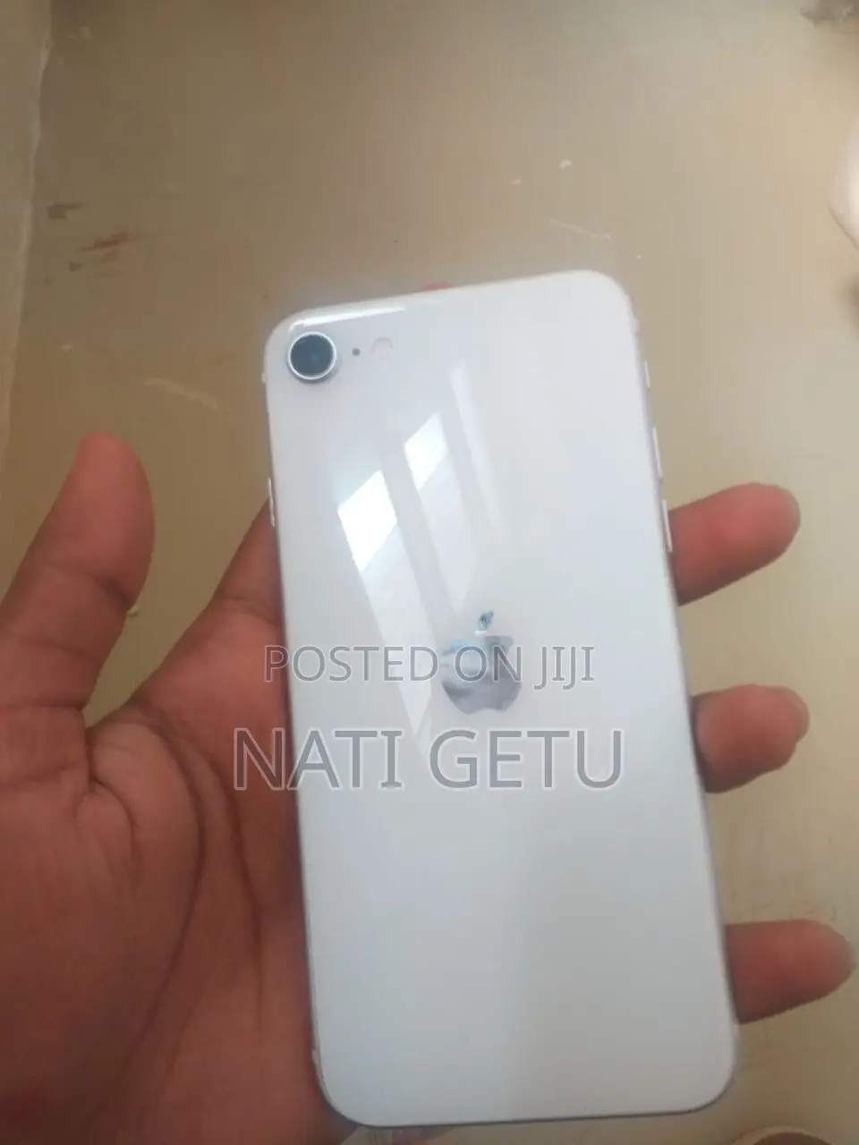 Apple iPhone SE (2020) 64 GB White